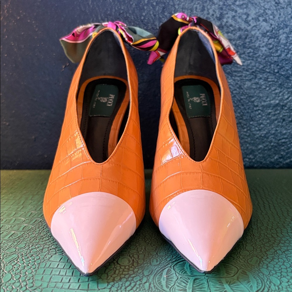 Pucci orange croc pumps with pink cap-toe and pink cone heel w/ Pucci scarf bow - Picture 2 of 6